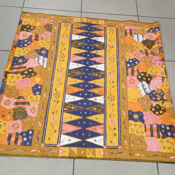 kain batik sarung tulis