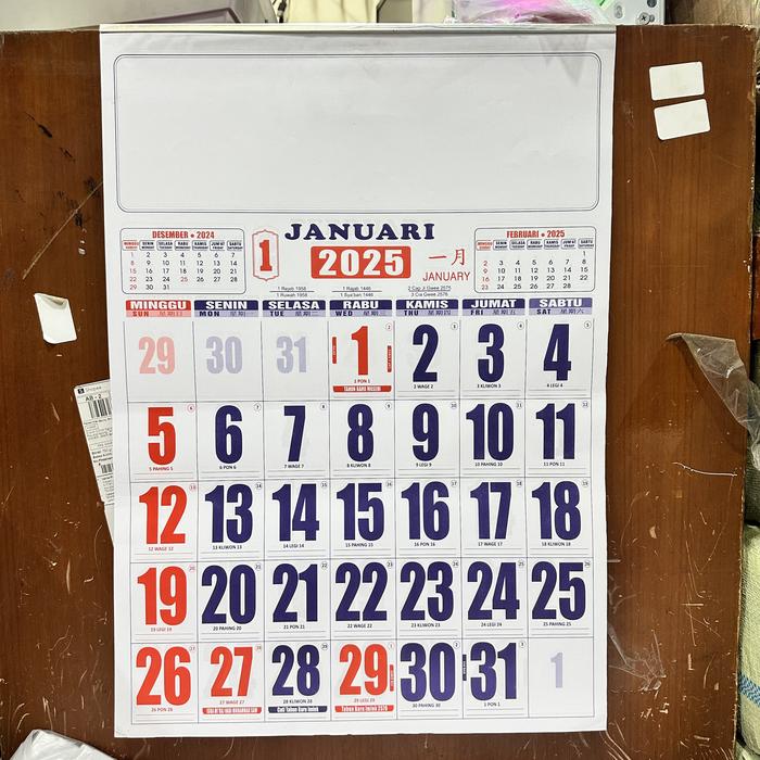 Kalender dinding Kerja standar 2025