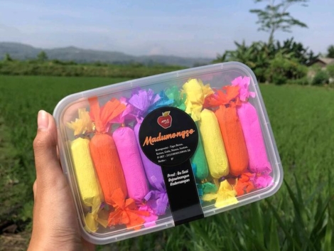 9f3d891b3be74d738464018beb4635ca~